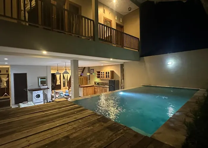 Taman Giri House 3 Bedrooms Nusa Dua (Bali)