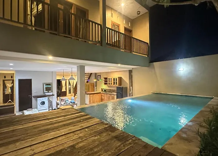 Taman Giri House 3 Bedrooms *