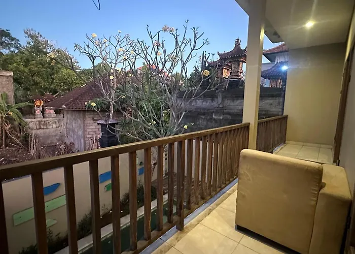 Holiday home Taman Giri House 3 Bedrooms *